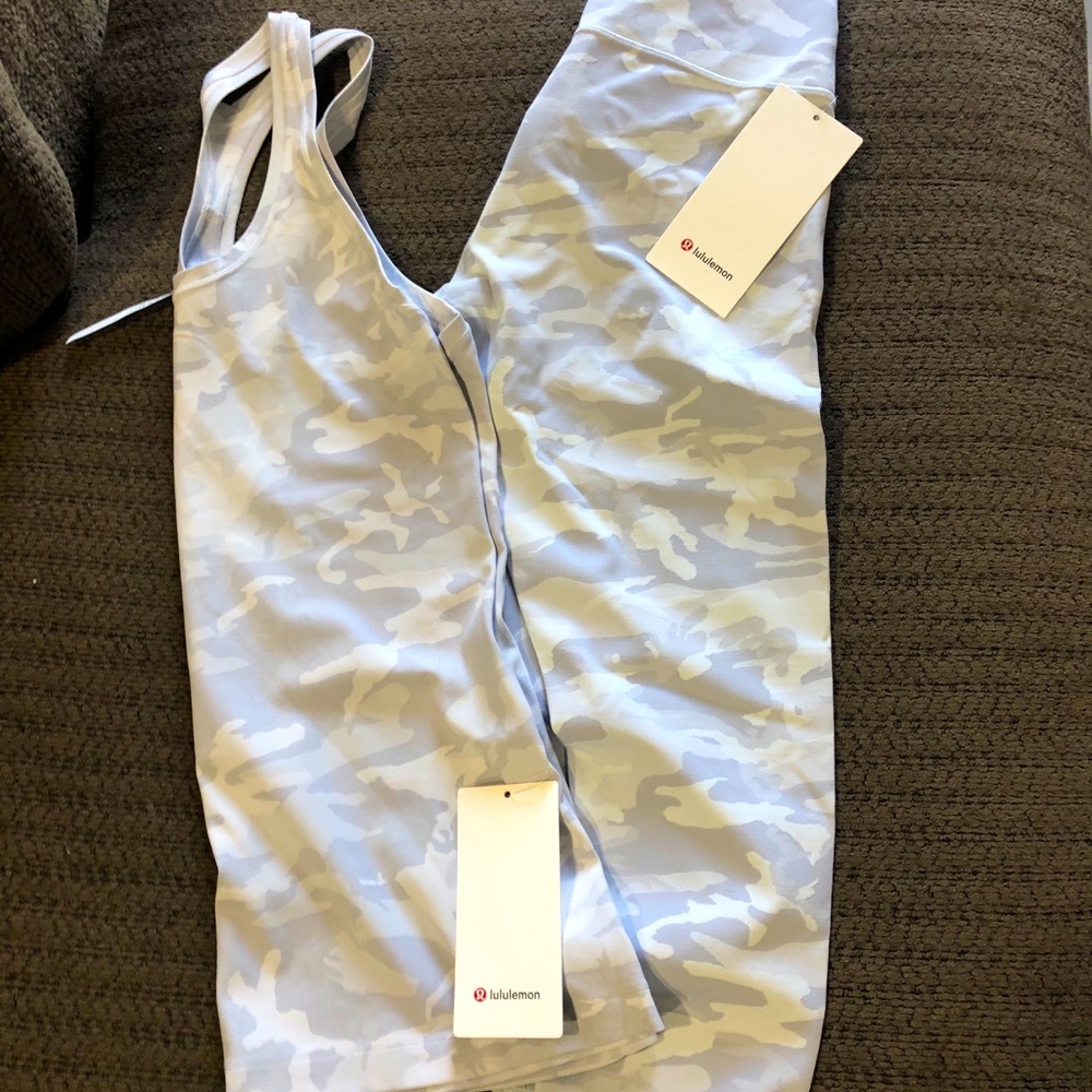 Lululemon brand new tags on!